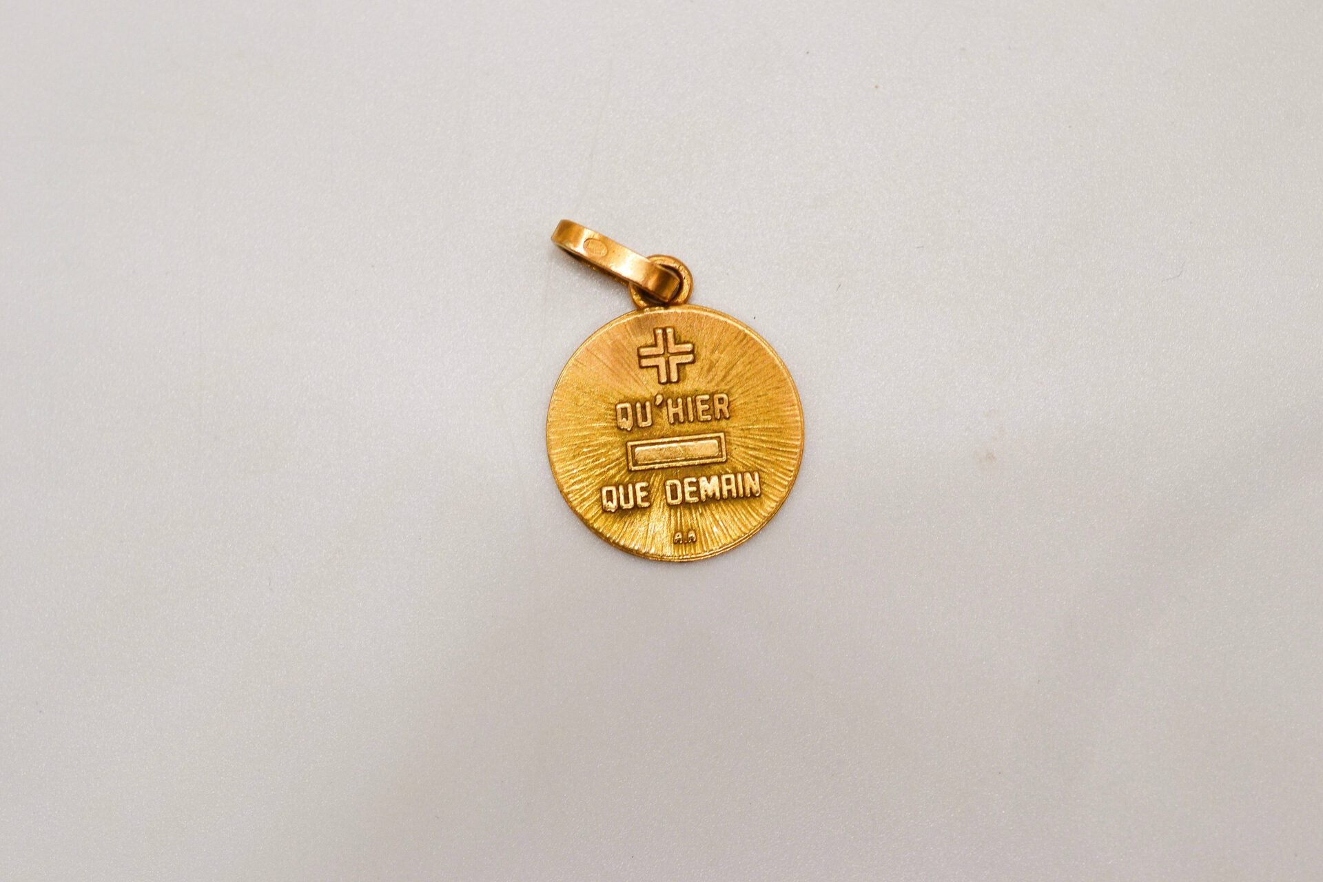 Médaille ronde AUGIS