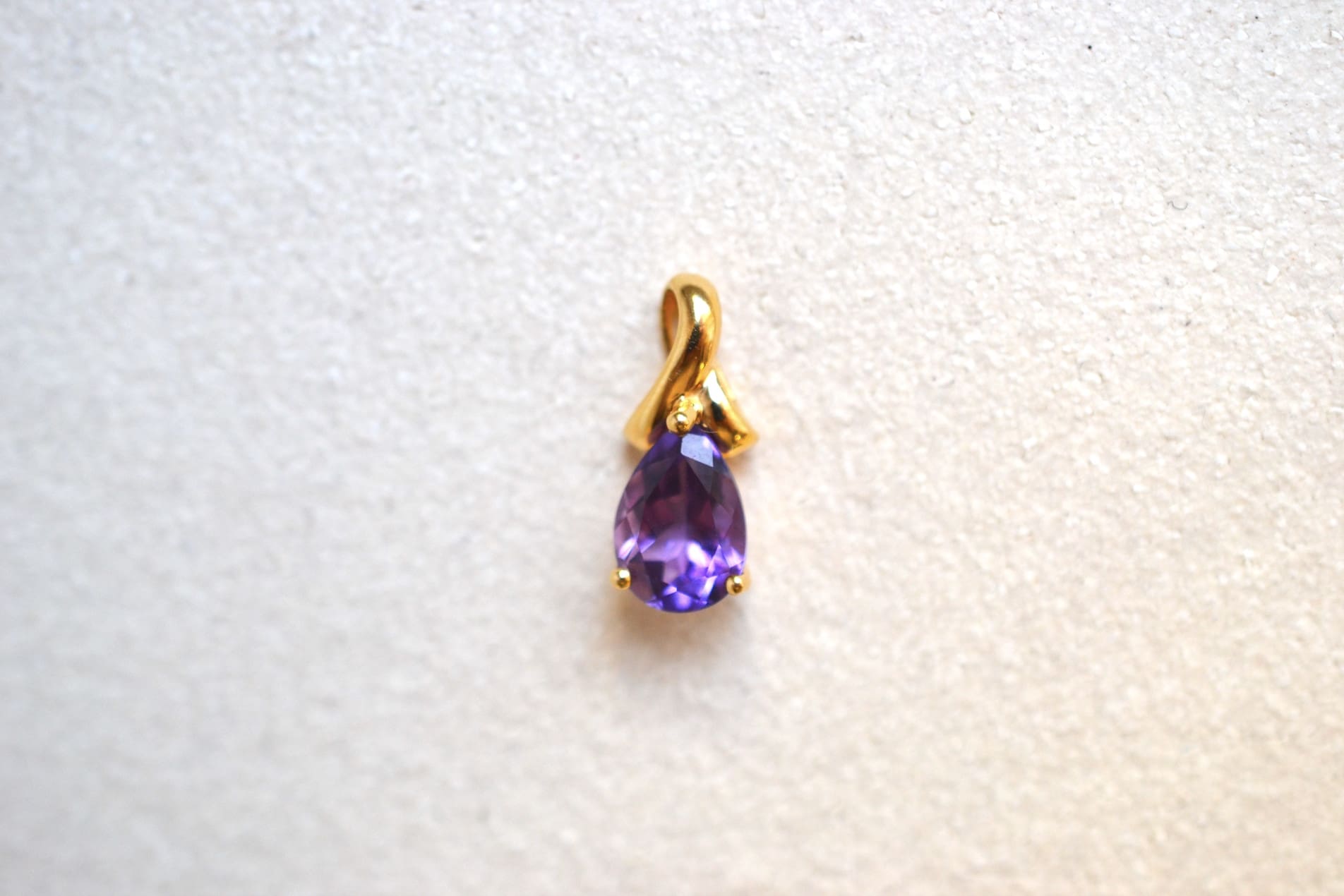 Pendentif Améthyste taille poire