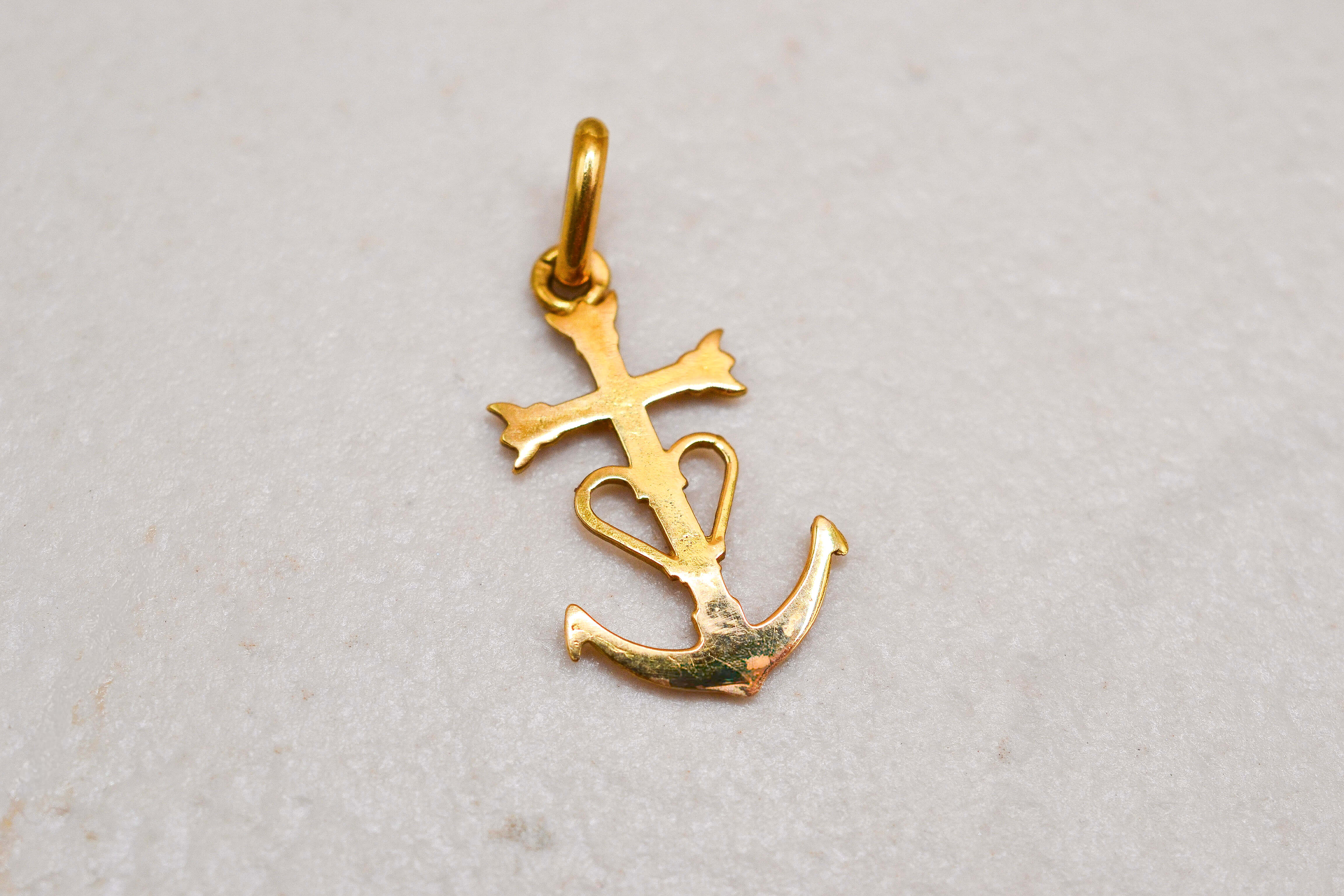 Pendentif Croix de Camargue