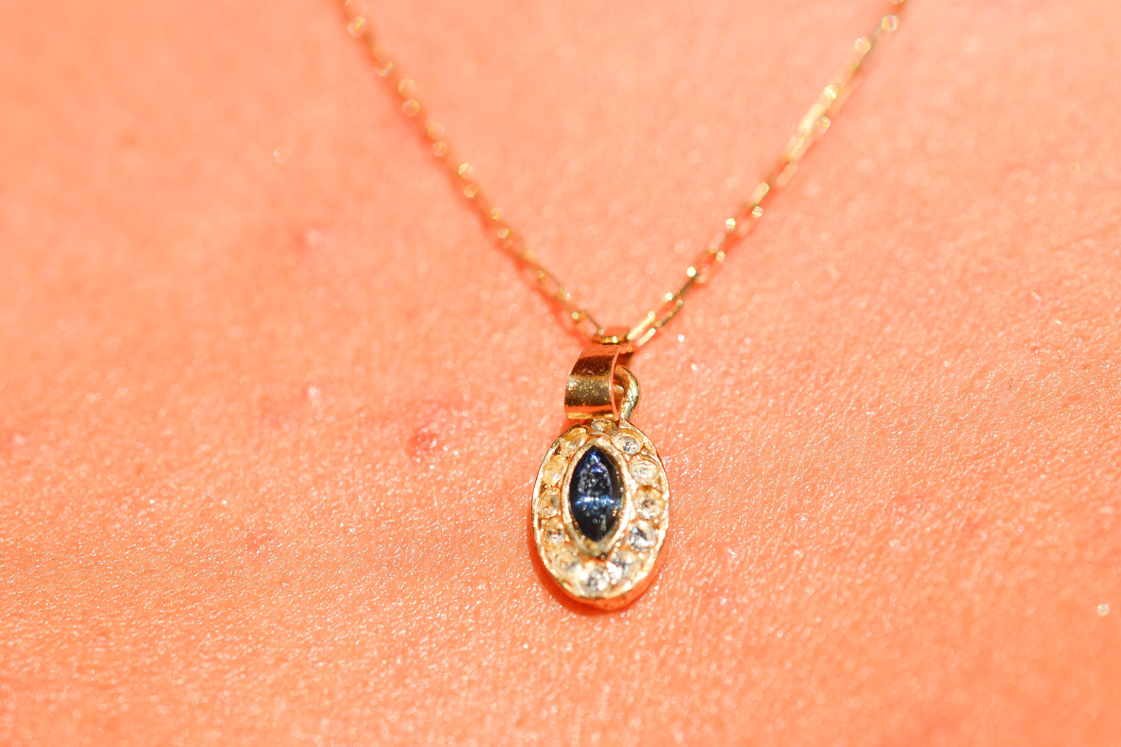 Pendentif navette Saphir Oxydes