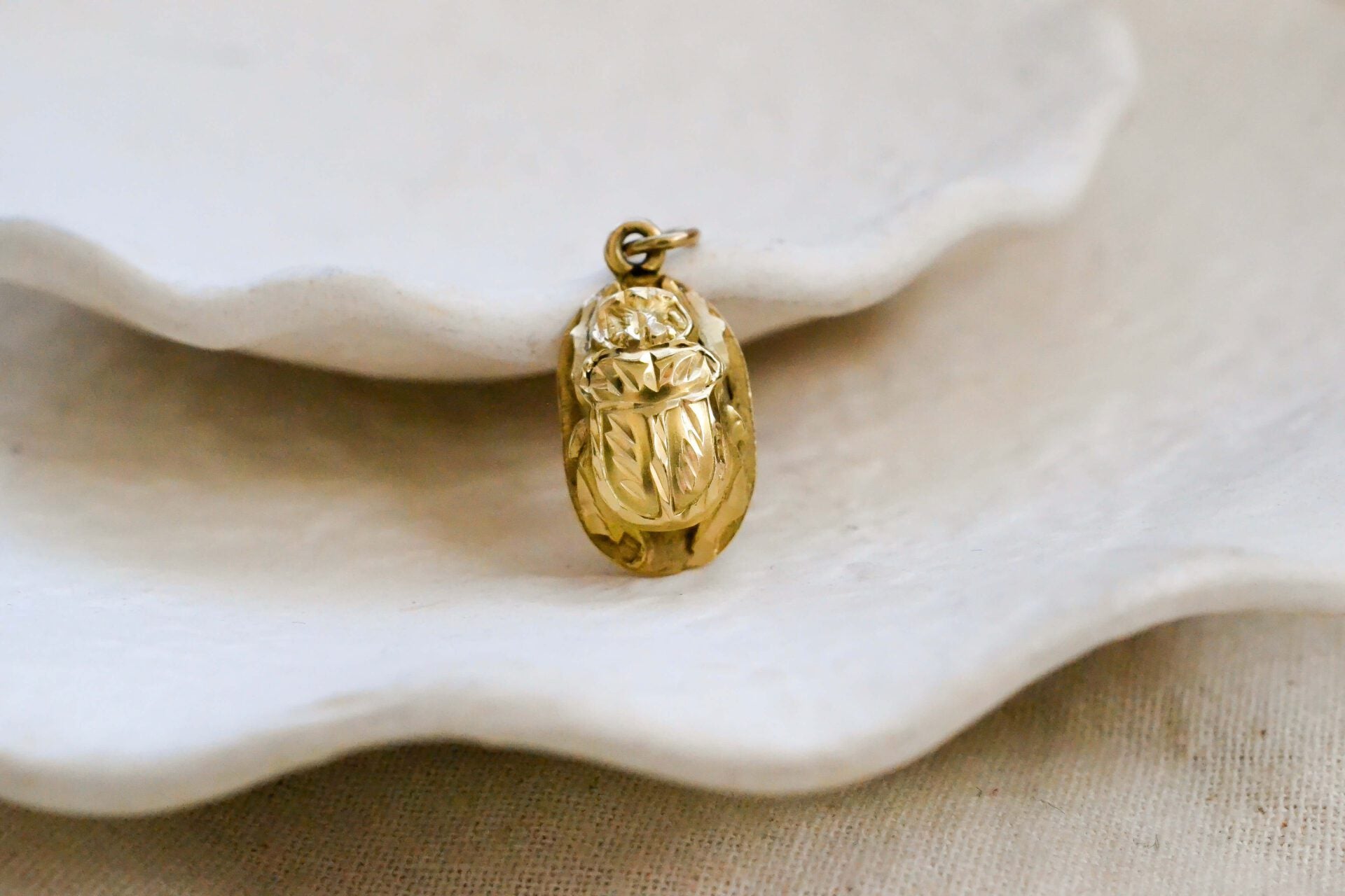 Pendentif scarabée Or jaune