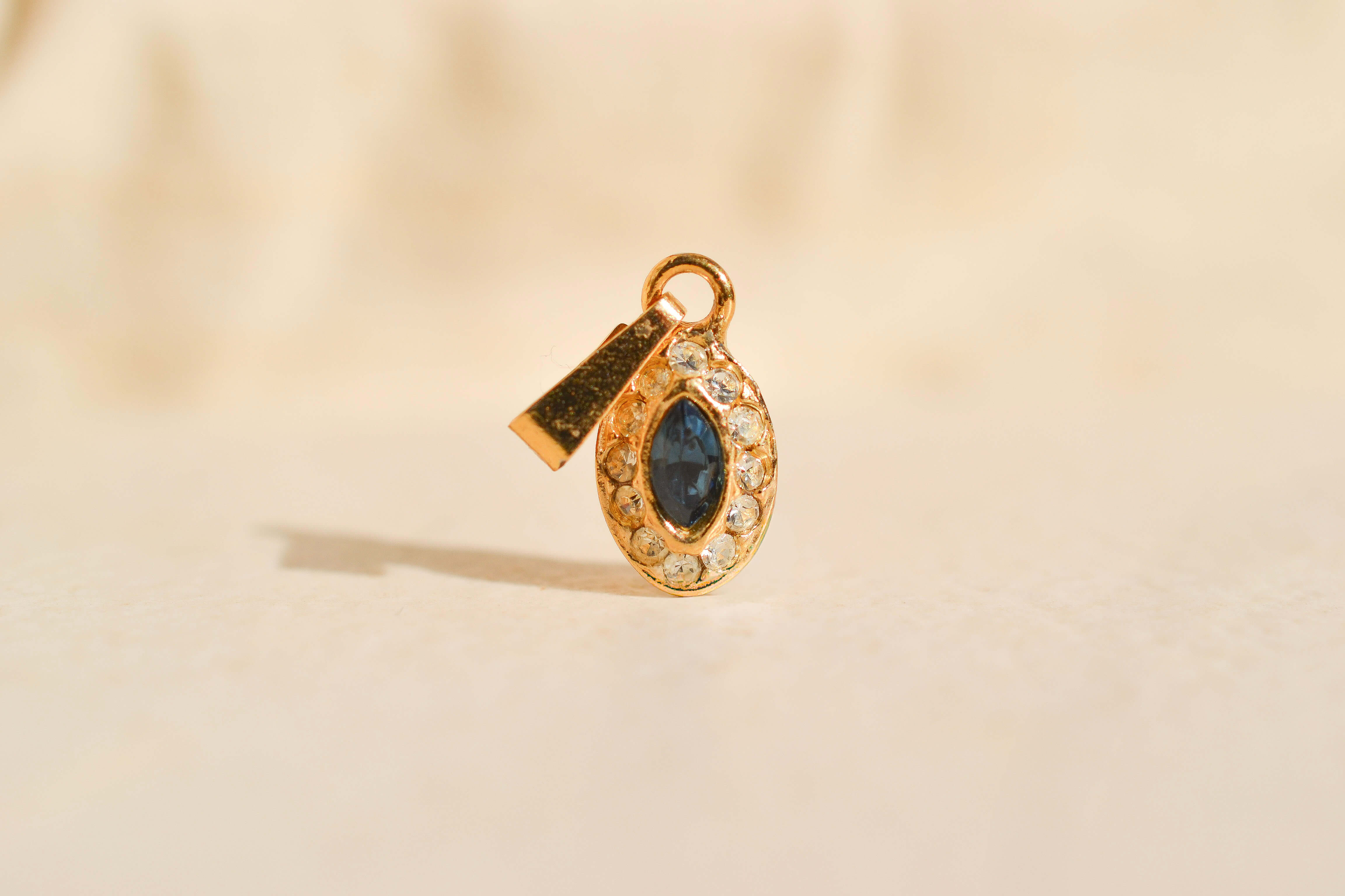Pendentif navette Saphir Oxydes