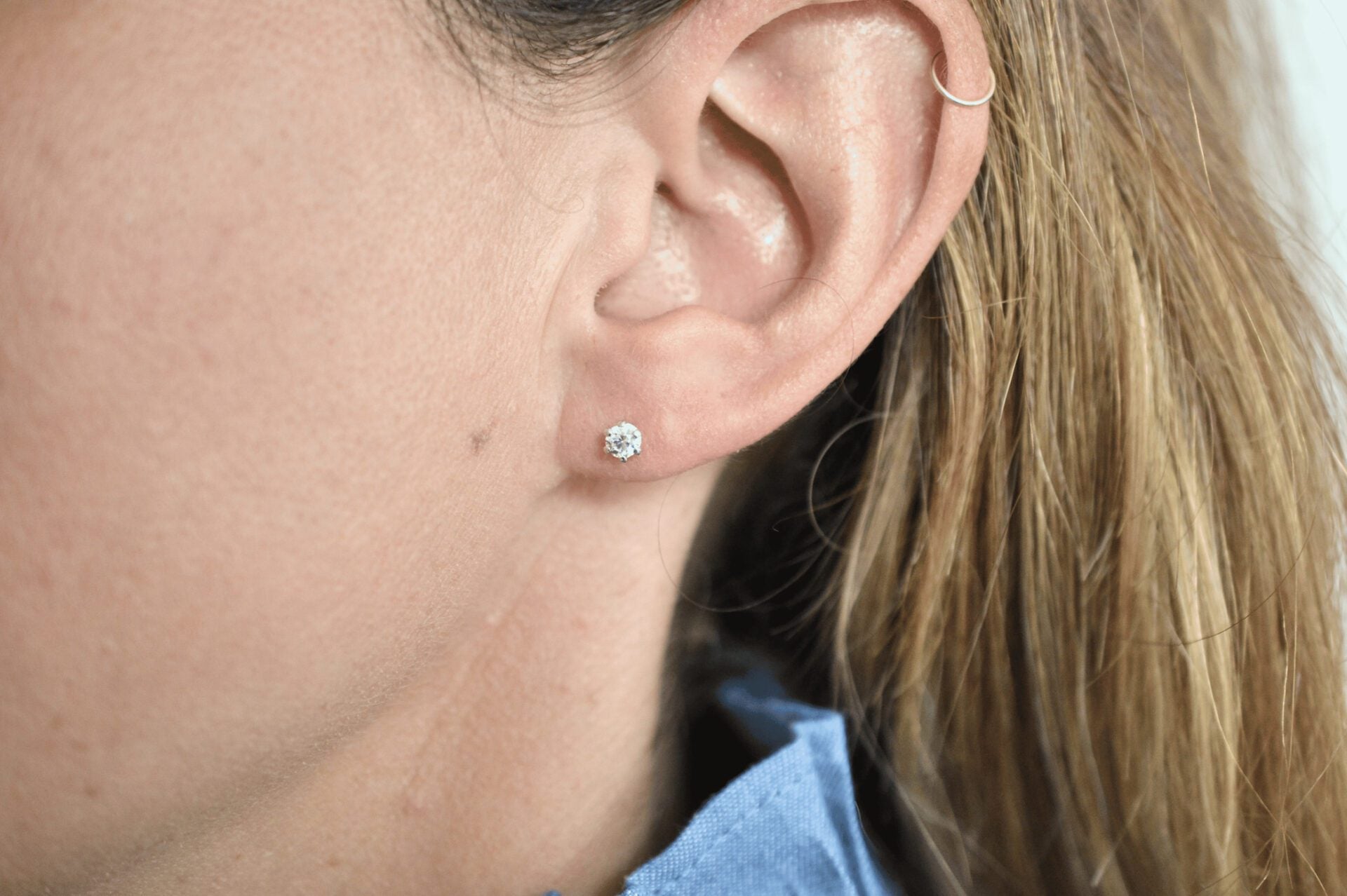 Puces d'oreilles Oxydes Or blanc