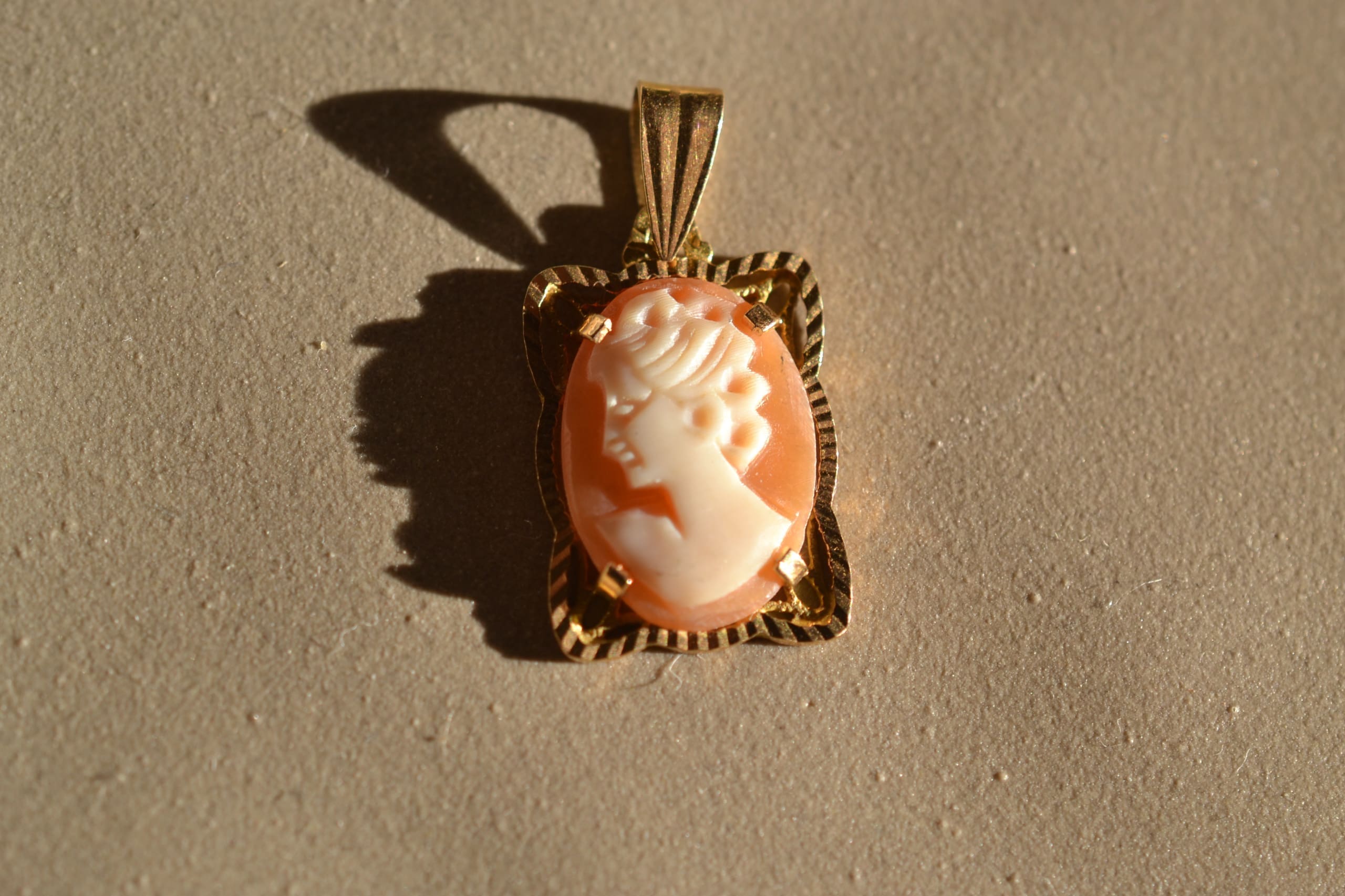 Pendentif Vintage Plaqué Or – Homme – Multicouleur – Occasion