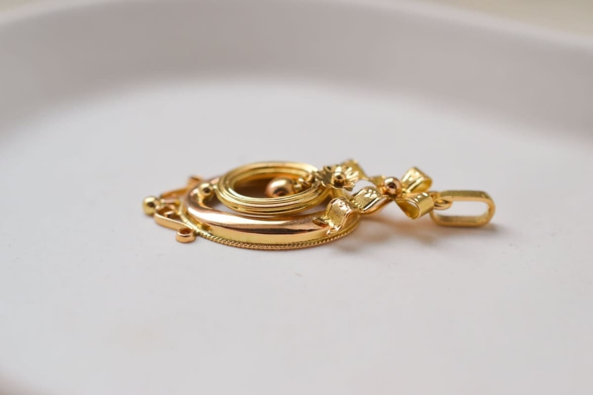 Pendentif ajouré Napoléon III - pendentif Vintage