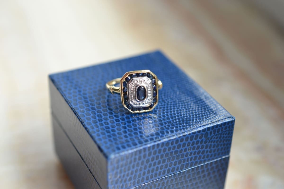 Bague Octogonale Saphirs Diamants
