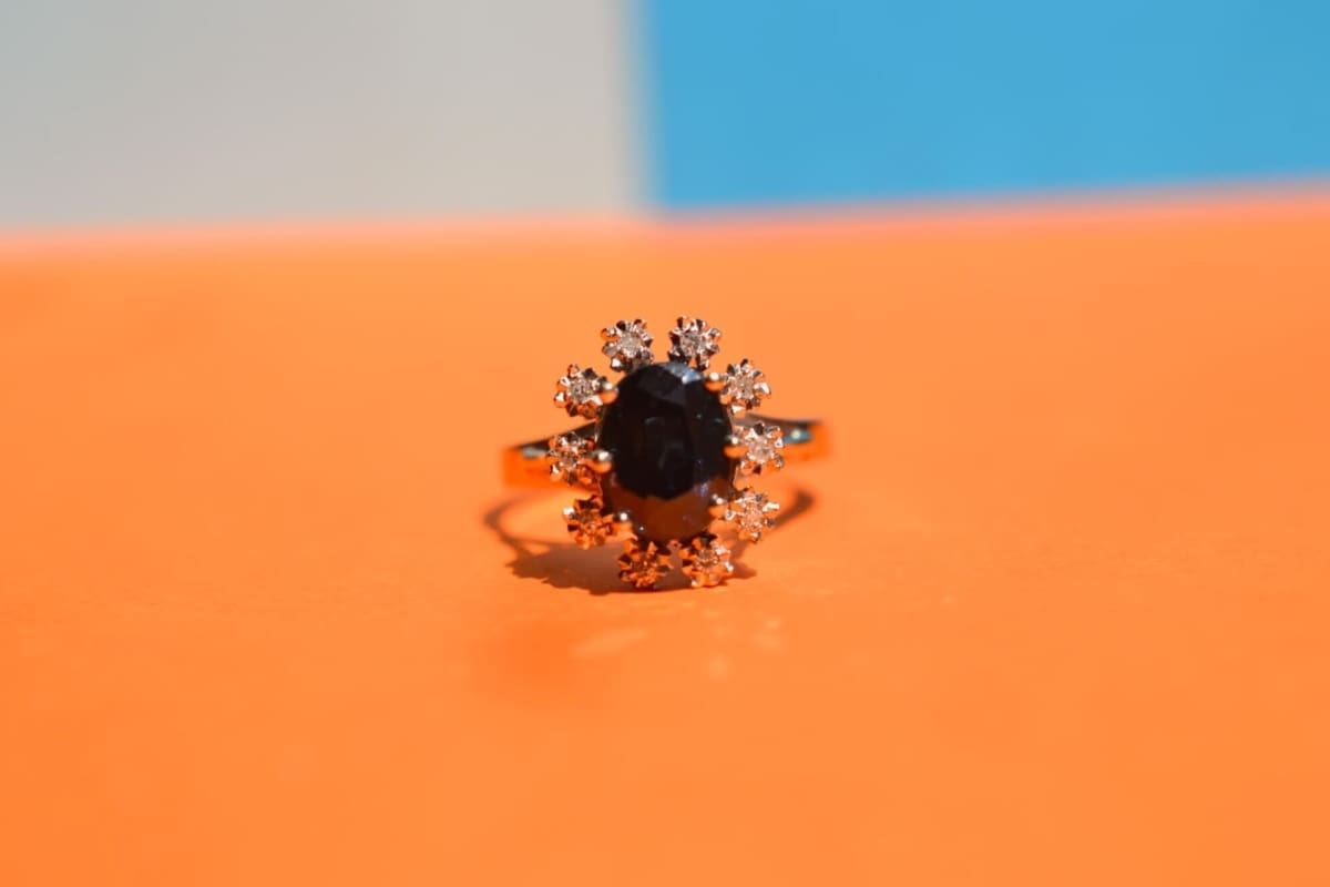 Marguerite Saphir serti Diamants - bague ancienne