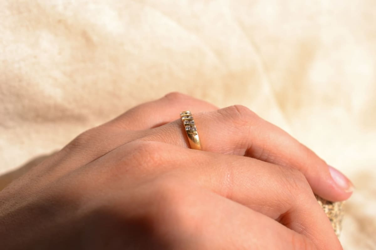 Bague Vintage Or jaune 18 carats Diamants