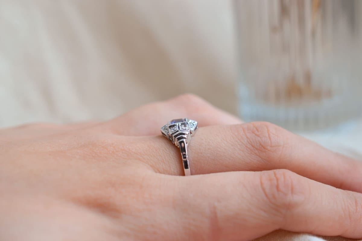 Bague style Art Déco Saphir et Diamants