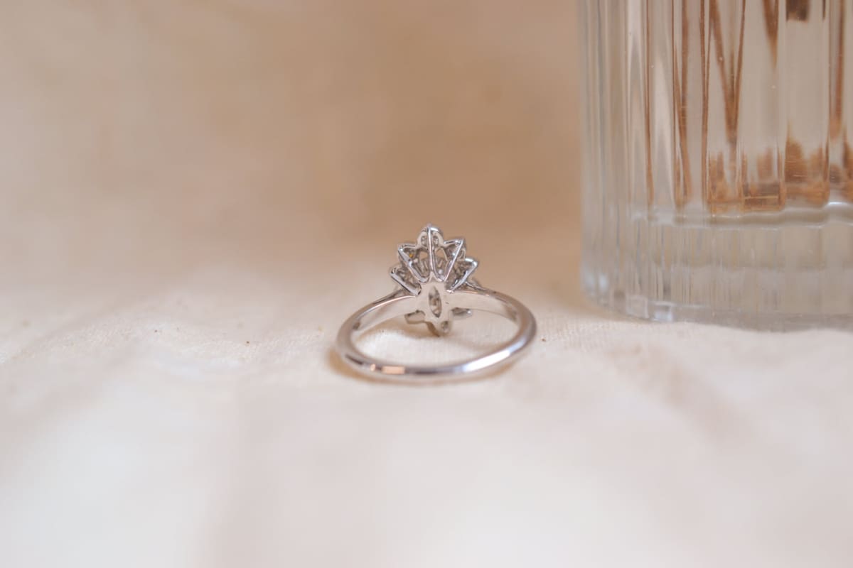 Bague Marguerite Vintage Or blanc Diamants