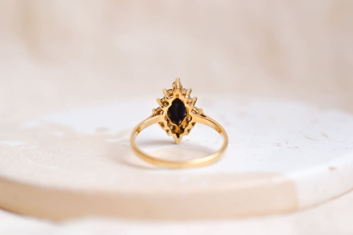 Bague ancienne Saphir et Oxydes