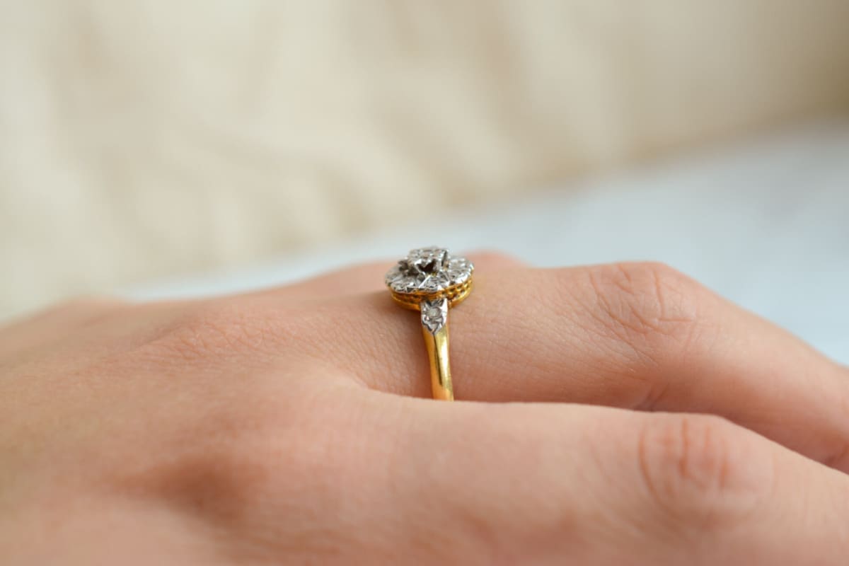 Bague de fiançailles ancienne 2 Ors Diamants