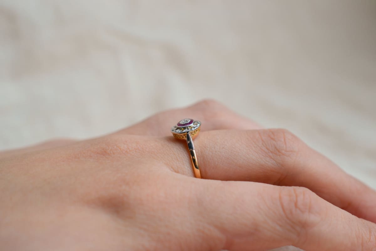 Bague de fiançailles ancienne 2 Ors Rubis et Diamants