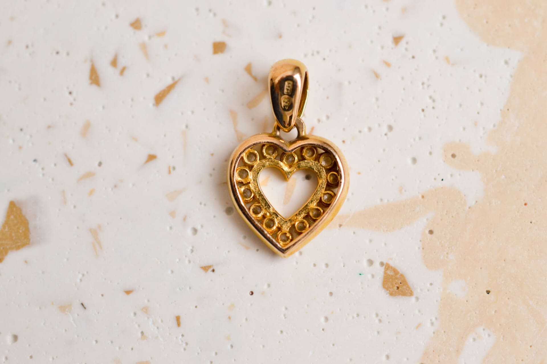 SUPERBE PENDENTIF « CŒUR » - argent massif et Pierre EUR 30,00