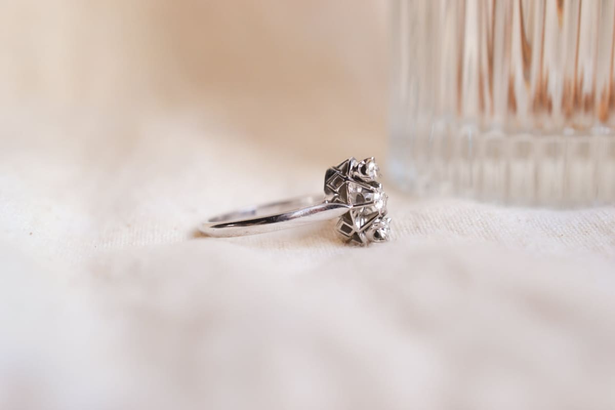 Bague Marquise en Or blanc 18 carats ornée de Diamants