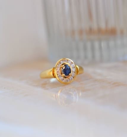 bague ovale saphir