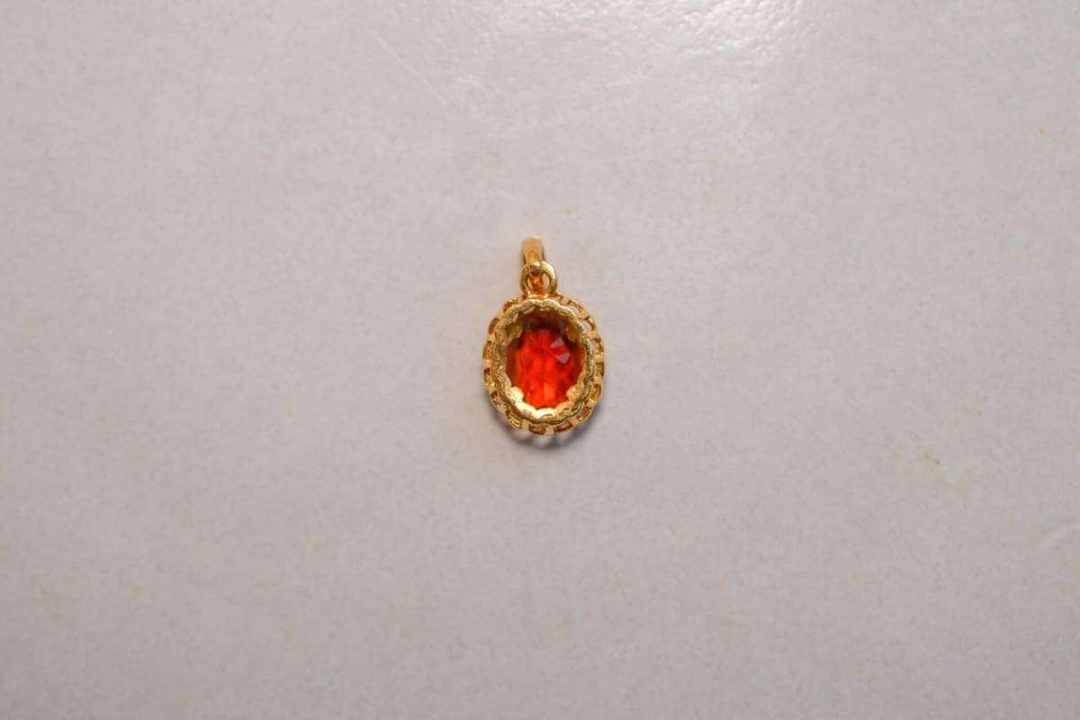 Pendentif en Or jaune 18 carats sertie d'une Citrine