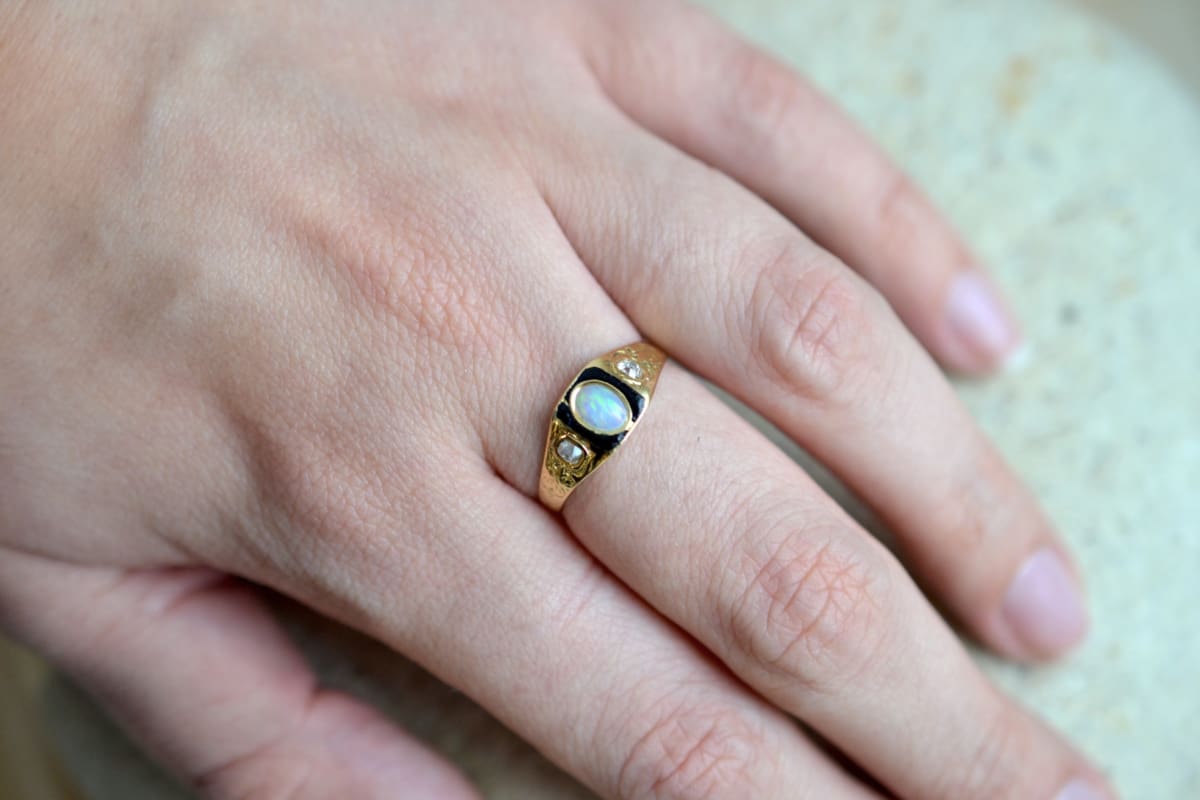 bague opale et diamant