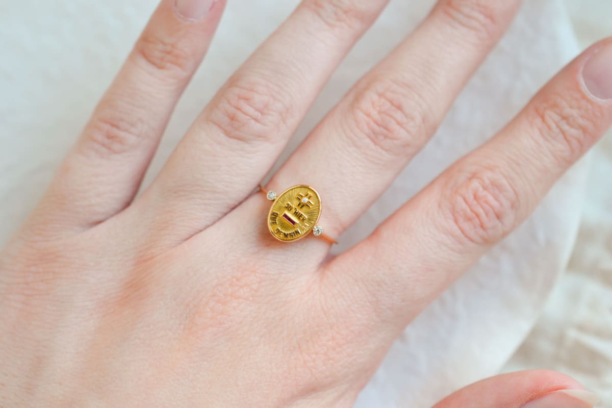 Bague de fiançailles ancienne en Or jaune 18 carats ornée de Diamants