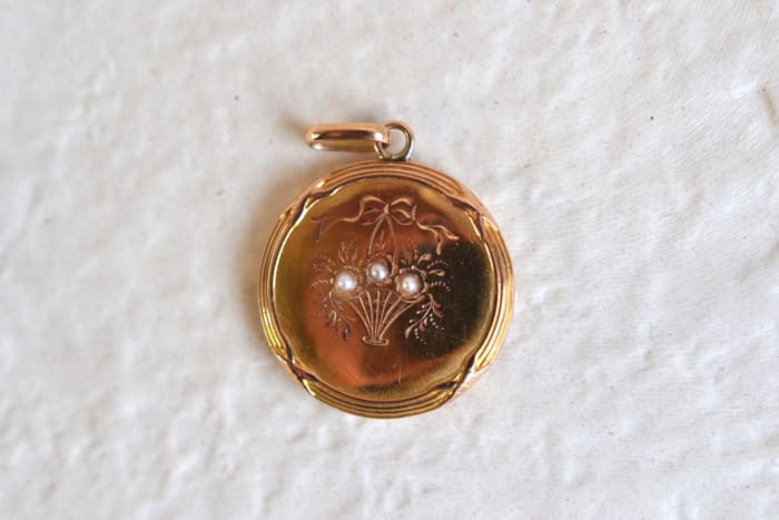 ANCIENNE BROCHE MÉDAILLON Porte Photo Reliquaire Art Nouveau circa 1900 EUR 12,99 - FR