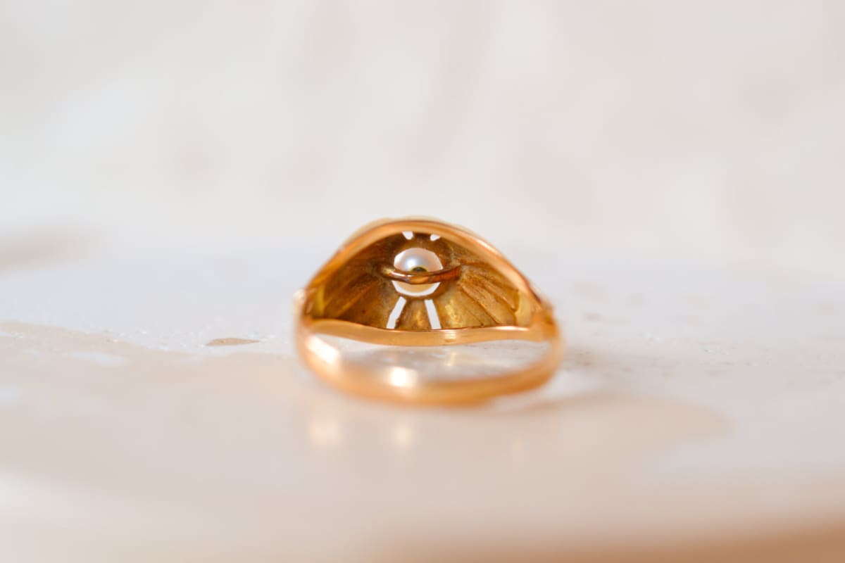 Bague Vintage en Or jaune 18 carats sertie d'une Perle