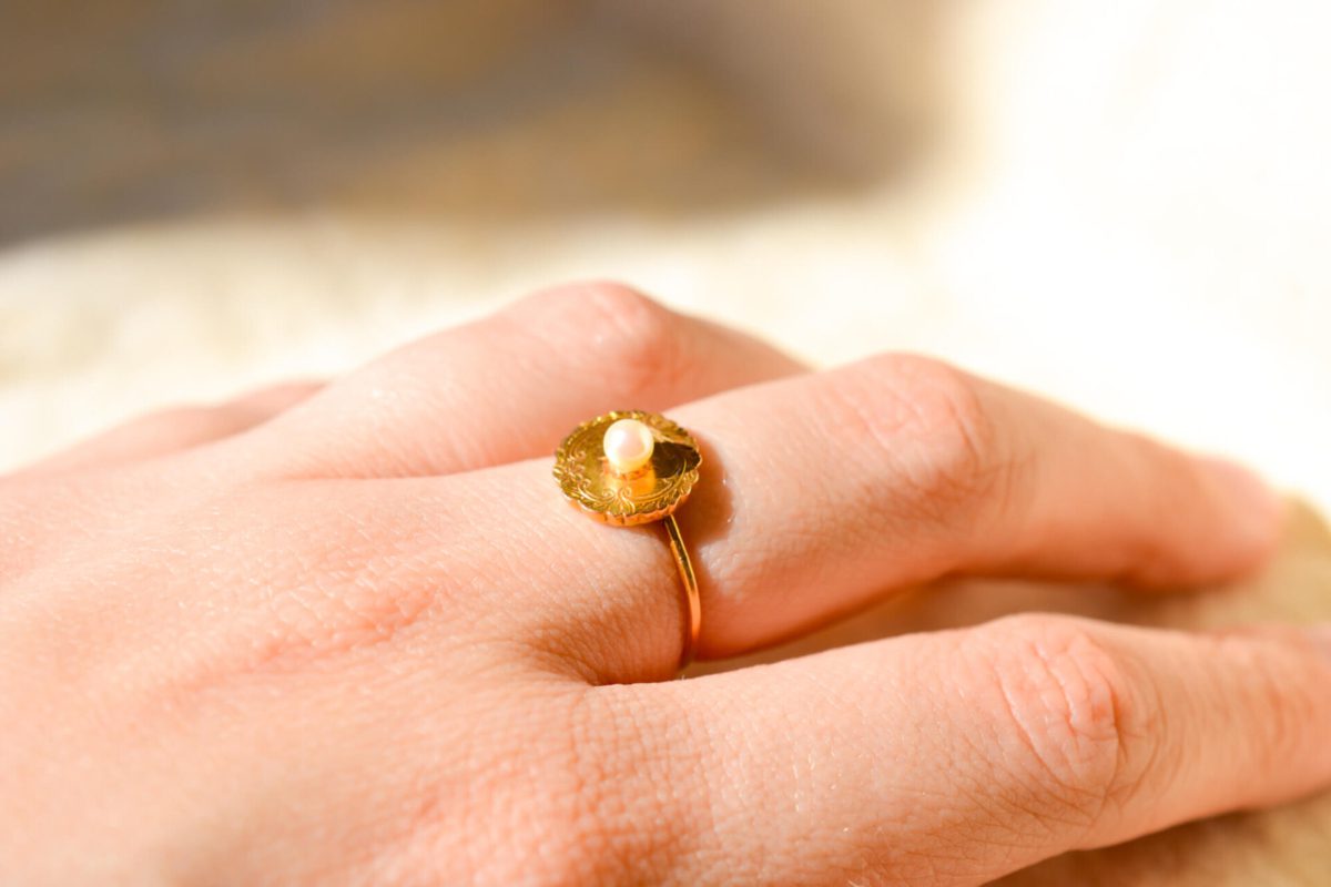 Bague de fiançailles Vintage en Or jaune 18 carats centrée d'une Perle