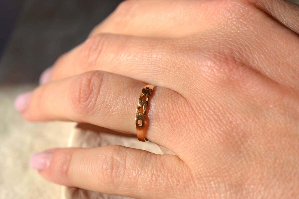 Bague jaune gourmette