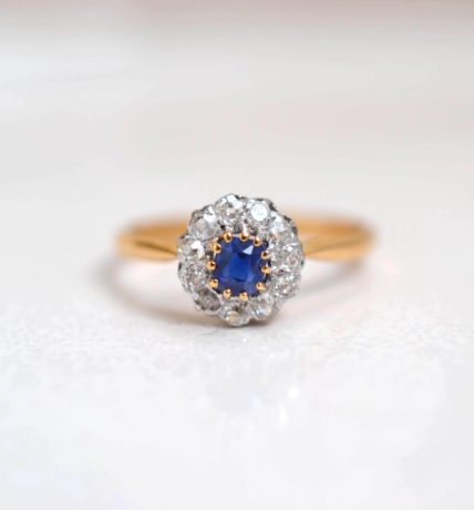 bague marguerite 2 ors saphir diamants