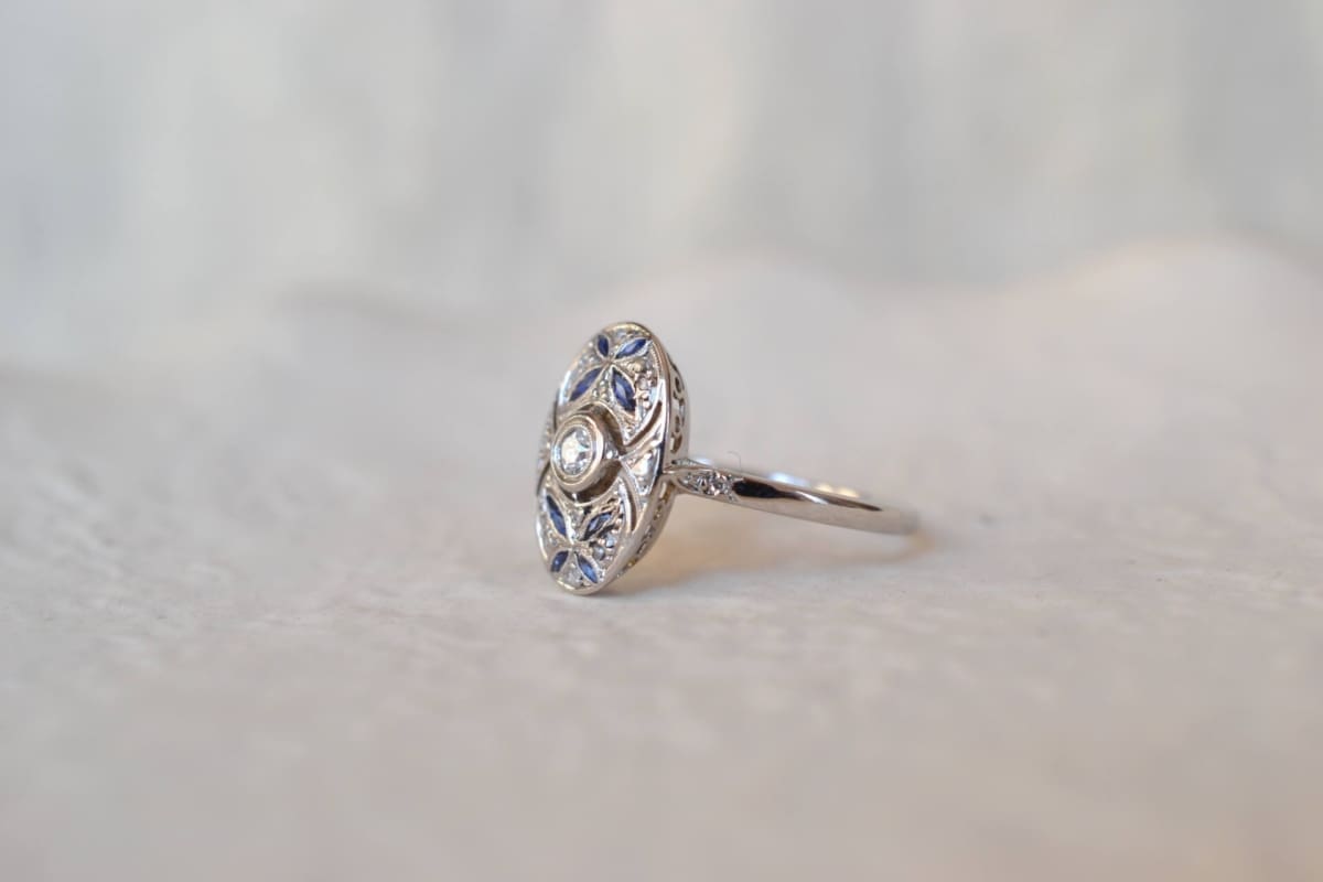 bague ovale saphirs