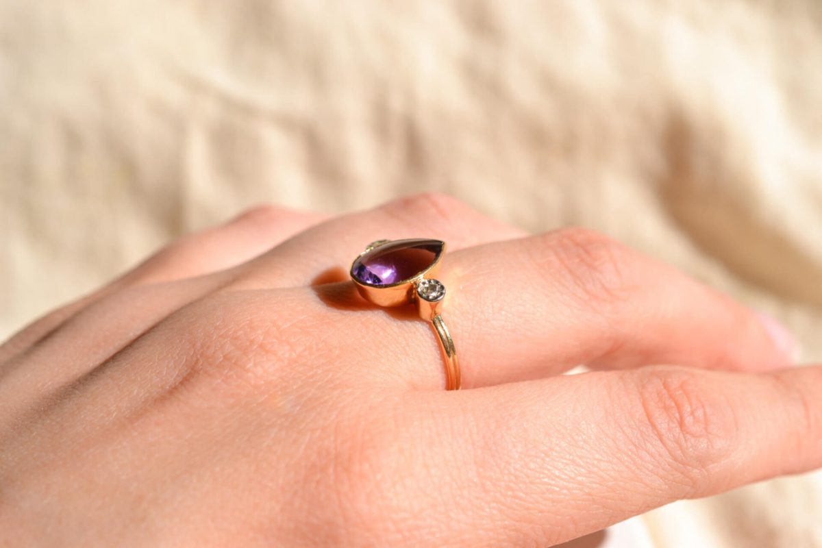 Bague de fiançailles Vintage en Or jaune 18 carats sertie d'une Améthyste et de Diamants