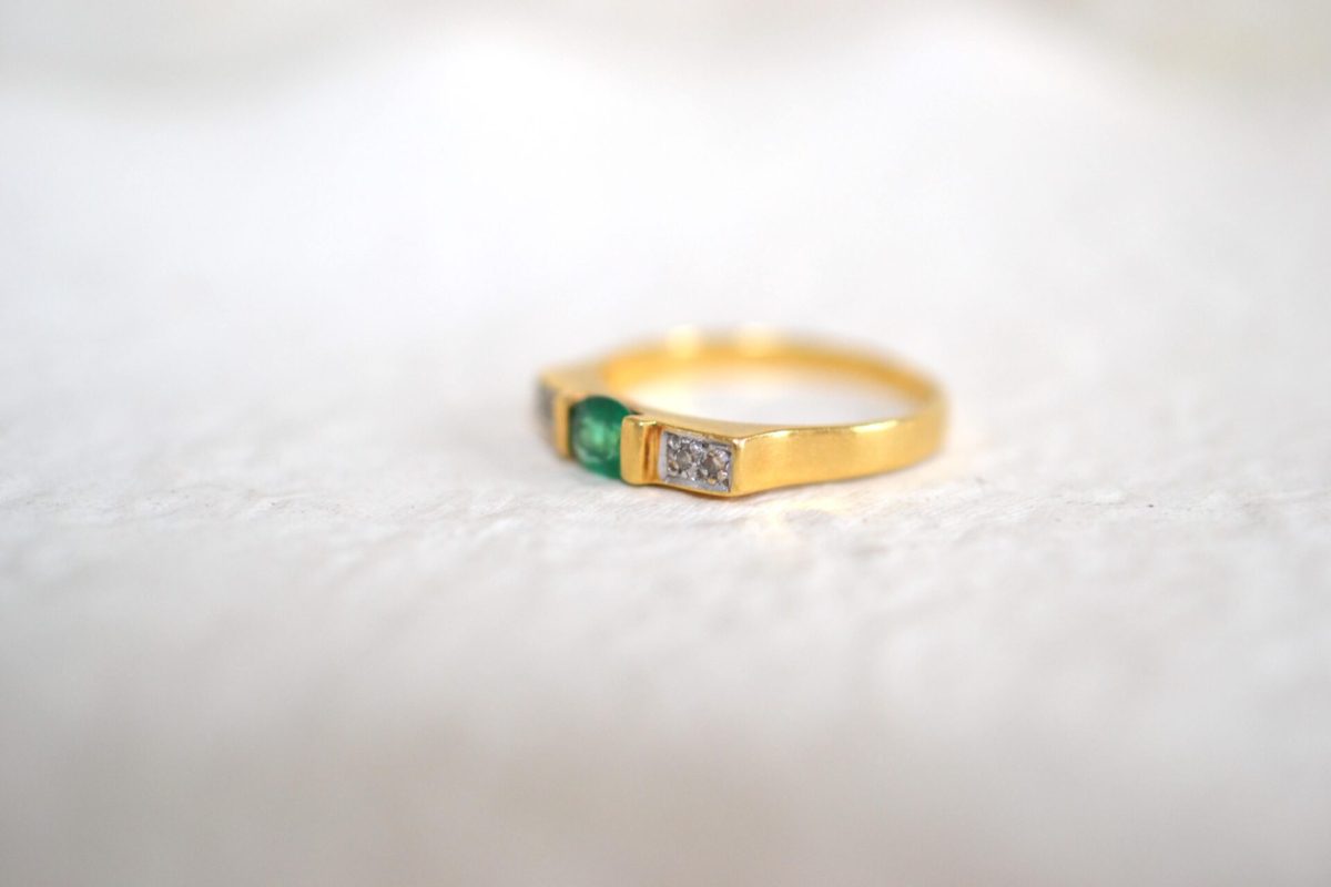 alliance émeraude diamants femme