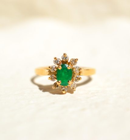 marguerite emeraude et diamants