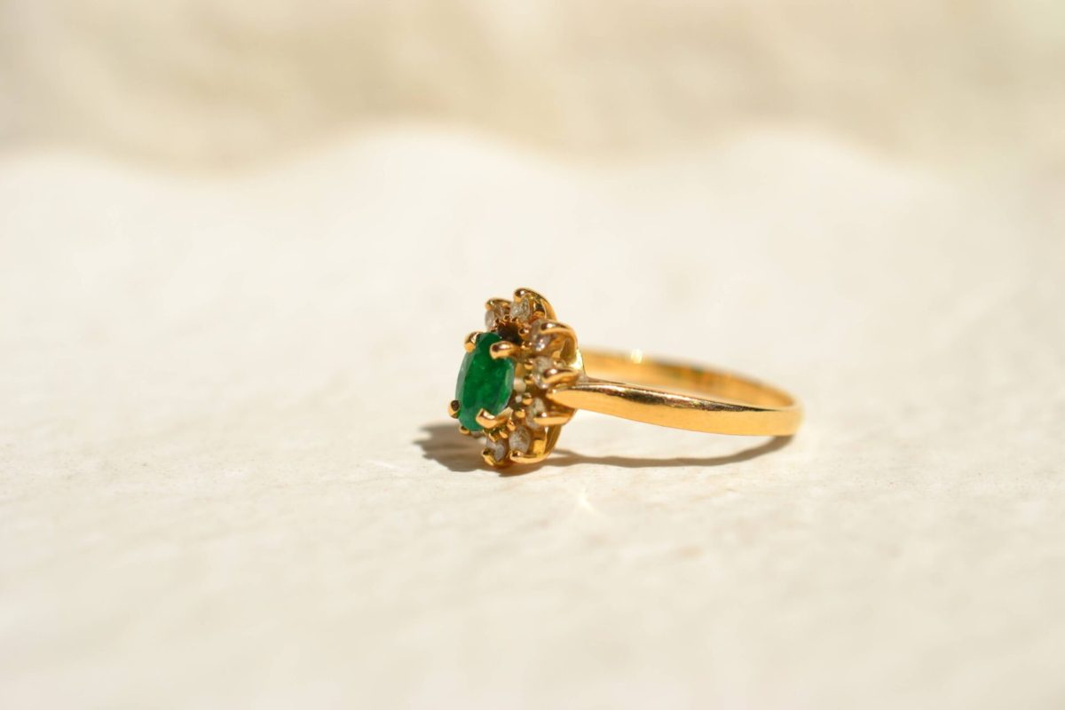 bague de fiancailles emeraude