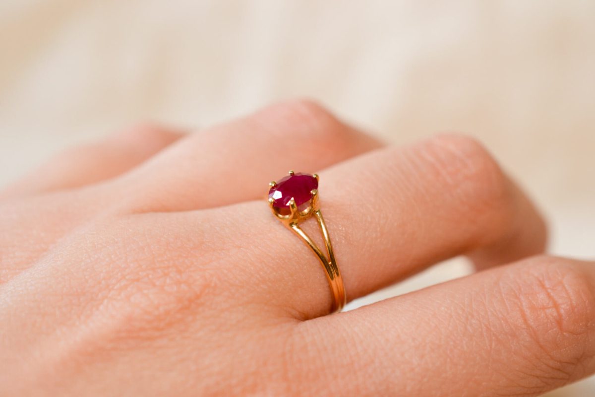 Bague de fiançailles Vintage en Or jaune 18 carats sertie d'un Rubis