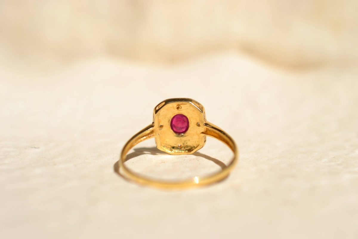 bague octogonale rubis diamants