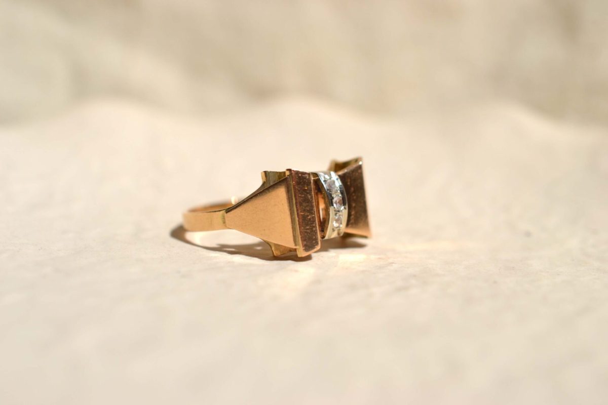 bague forme noeud ancienne