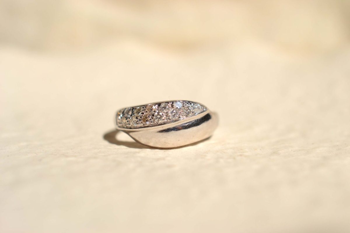 bague or blanc vintage