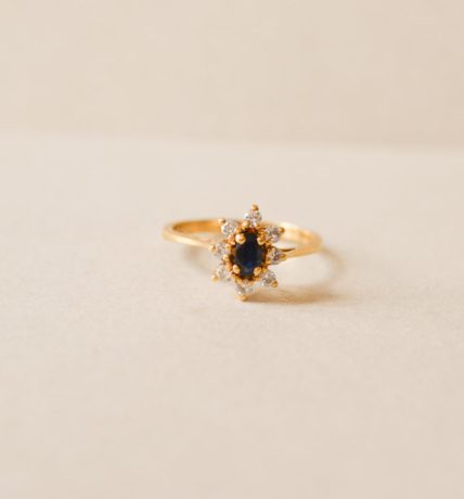 Bague marguerite saphir
