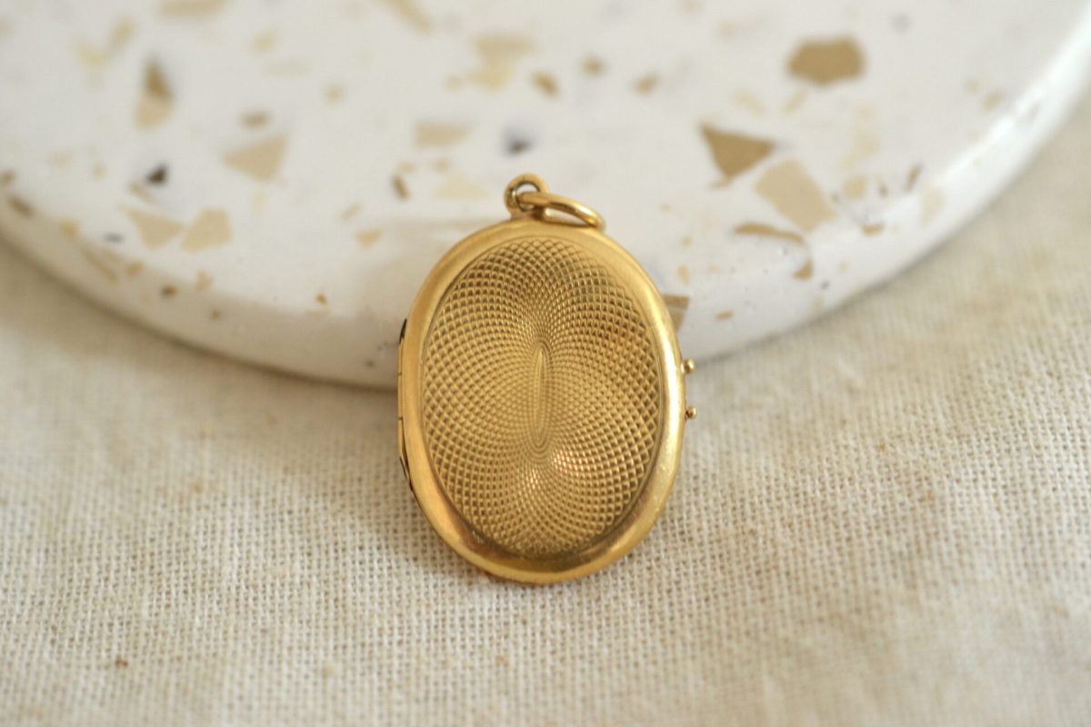 pendentif ouvrant vintage