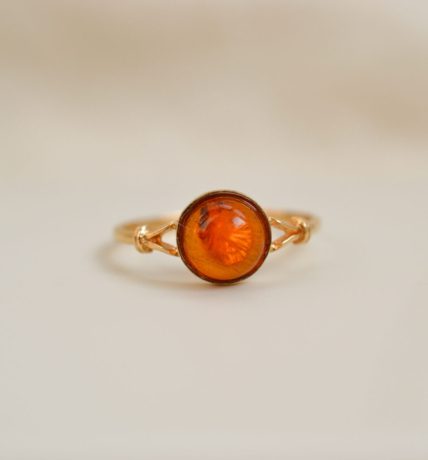 Bague Solitaire cabochon Ambre