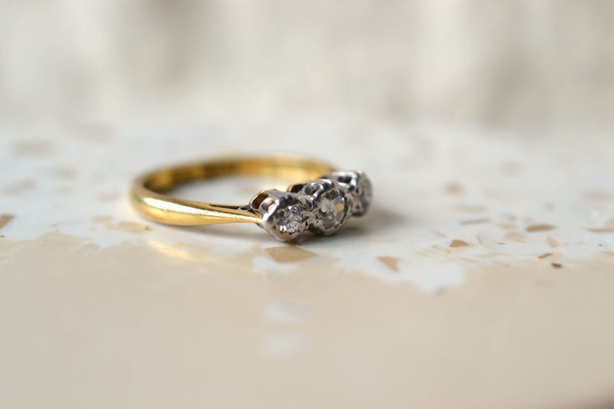 bague jarretière diamants or jaune