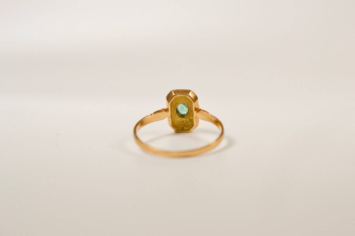 Bague Émeraude taille ovale