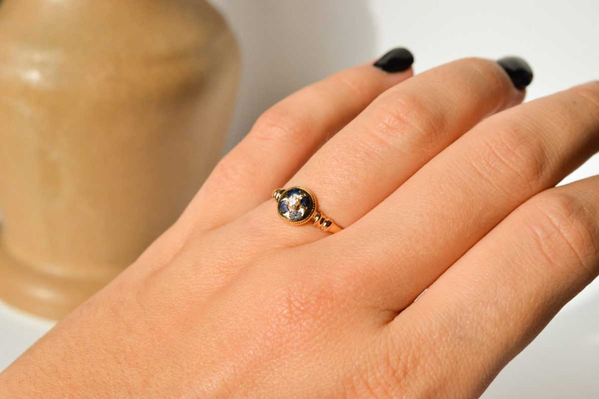 Bague diamant émail croix