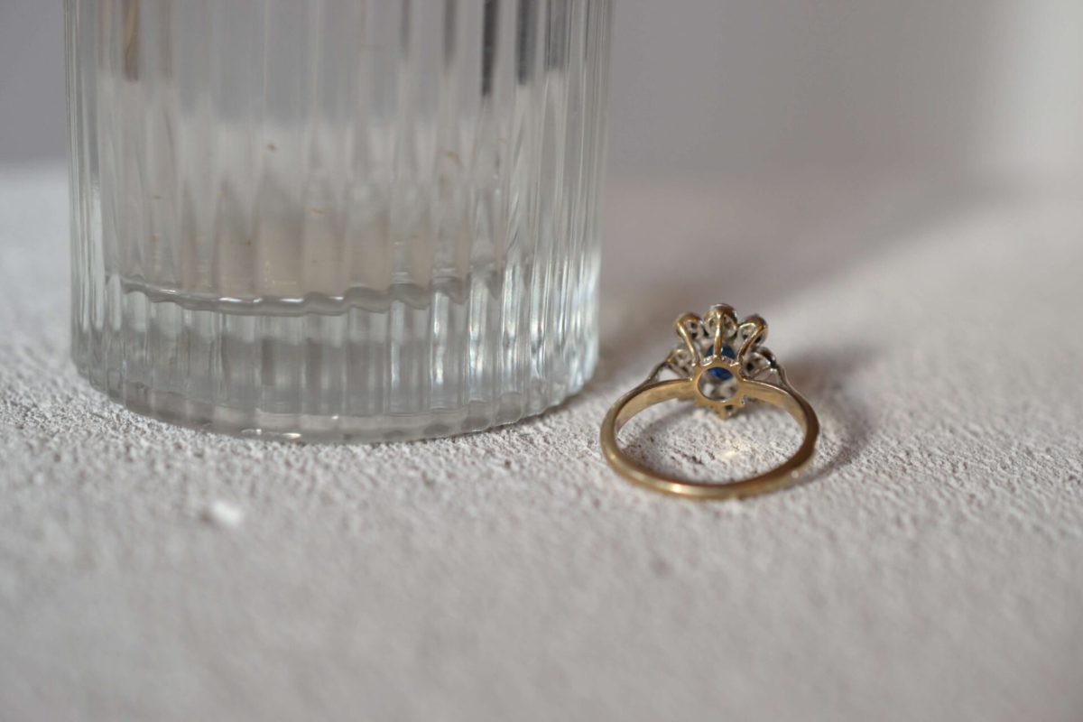 Bague Marguerite Or Blanc Saphir et Diamants