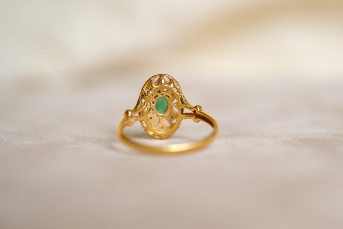 Bague style Art Déco Emeraude