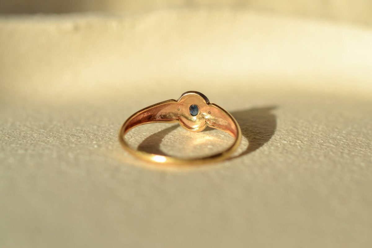 Bague ovale Saphir Diamants