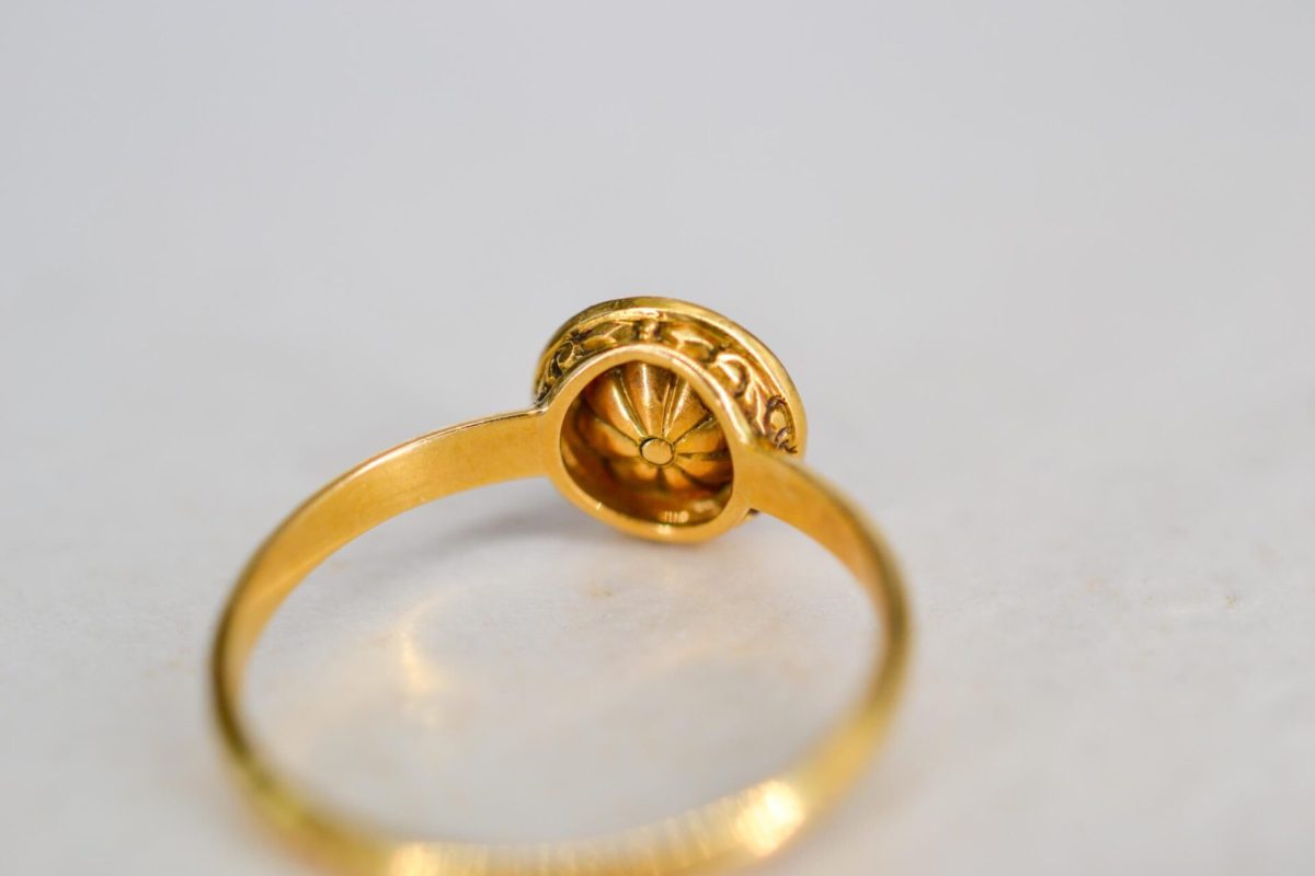 Bague Vintage Or jaune 18 carats email