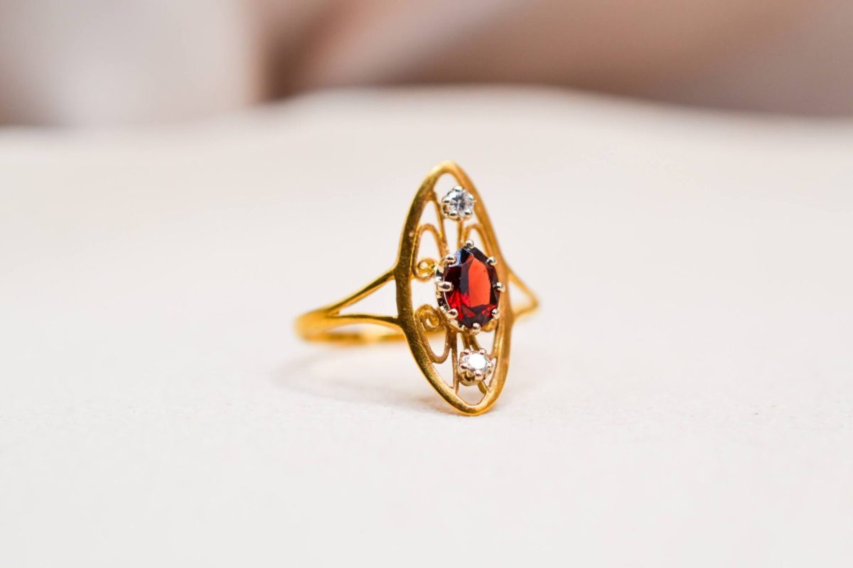 Bague Art Nouveau Grenat Diamant