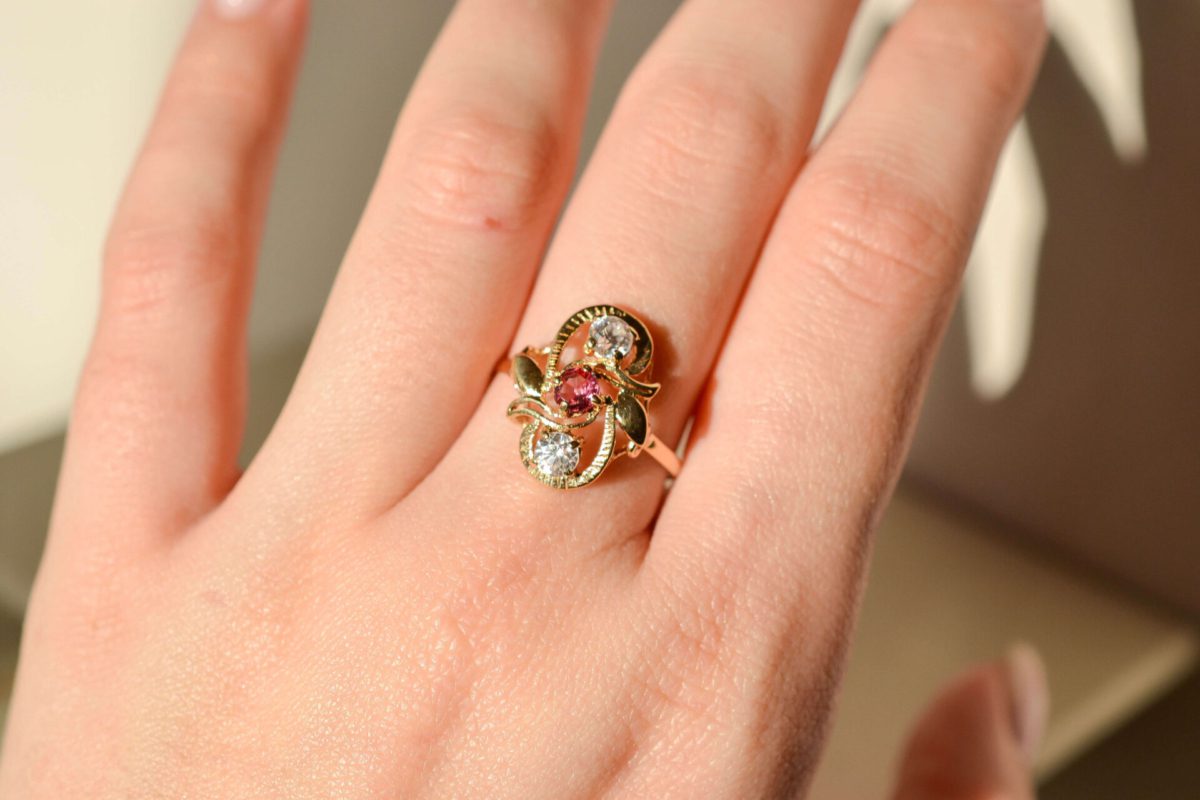 Bague Art Nouveau Verre Rose