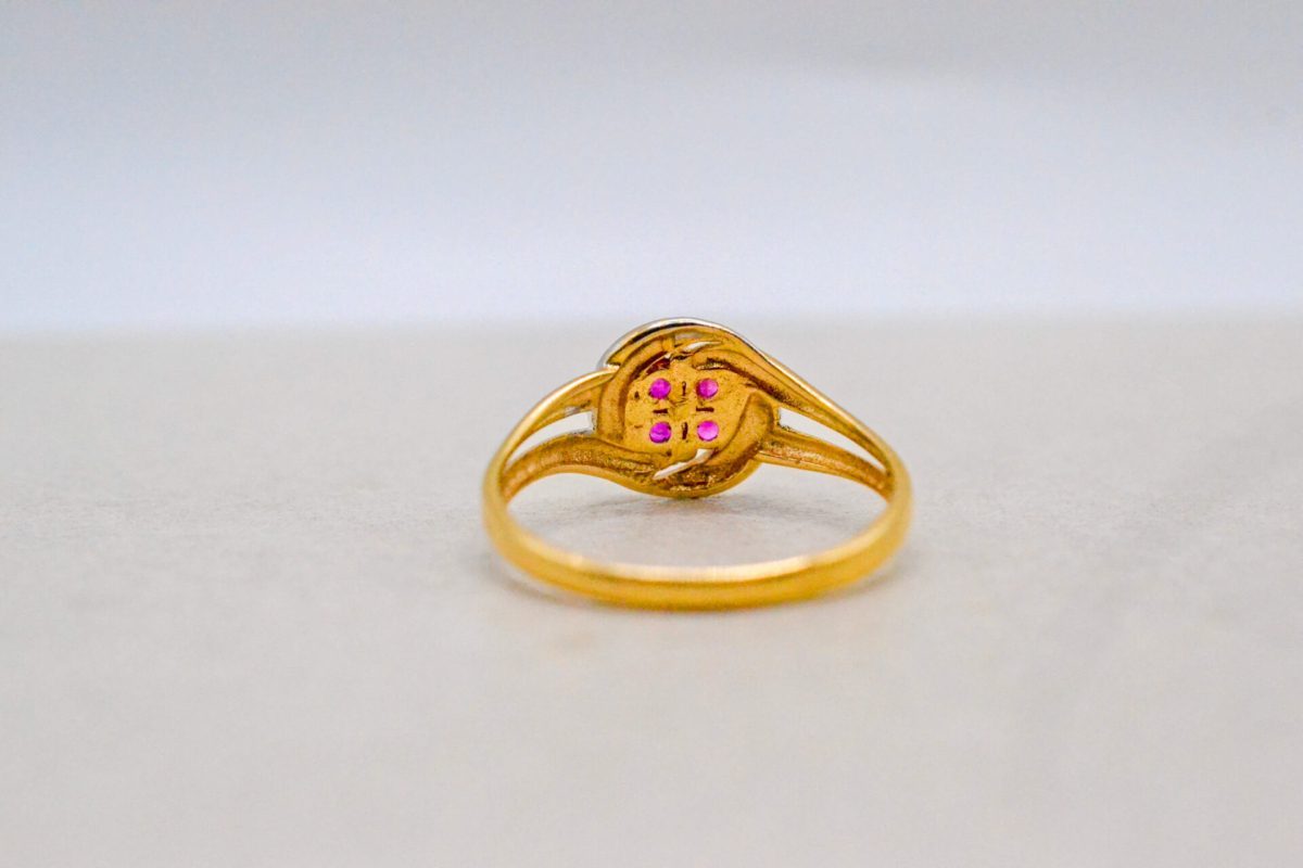 Bague tourbillon volutes Rubis